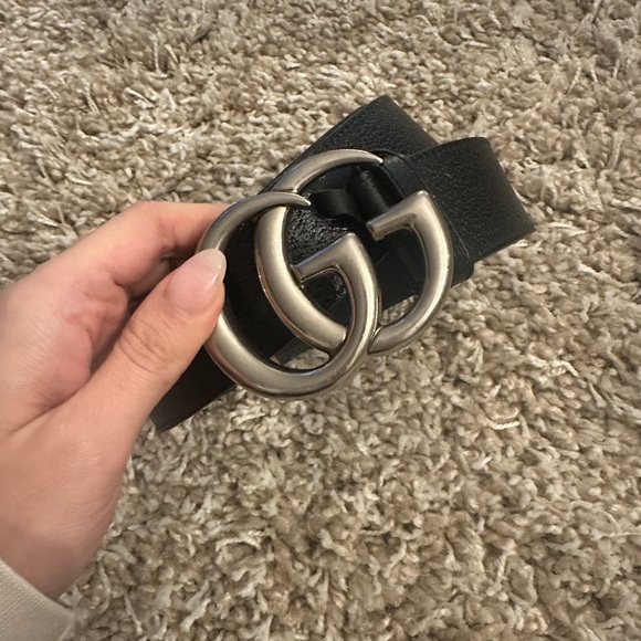 Men’s Double G Leather Gucci Belt - Picture 8 of 12